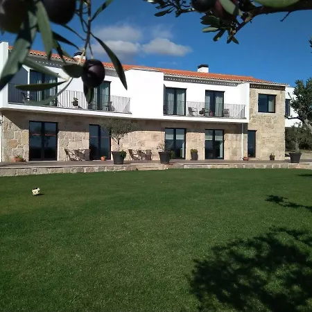 Carvalhal Redondo - Farm House * Castelo Novo