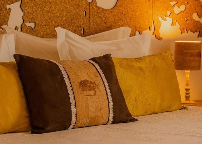 Carvalhal Redondo - *