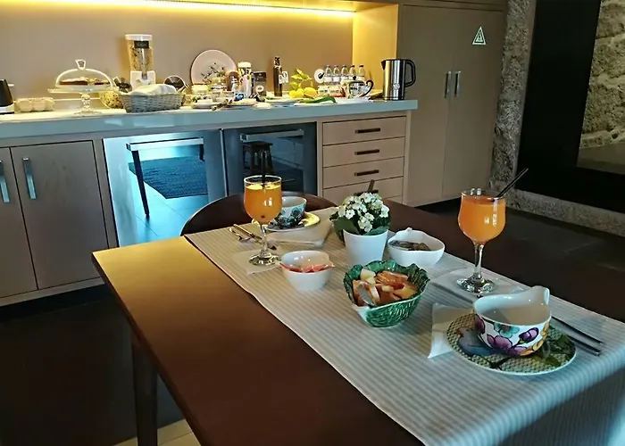 Carvalhal Redondo - * Castelo Novo